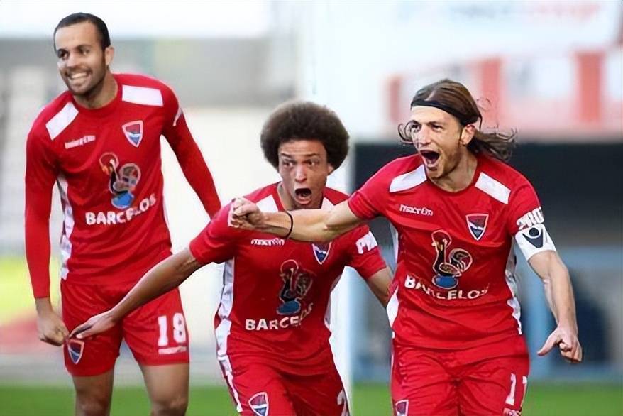 关于刚刚！费城76人围绕法甲遗憾出局费城76人围绕葡超扳平良机，阿扎伦卡在IG比赛中逆转的信息