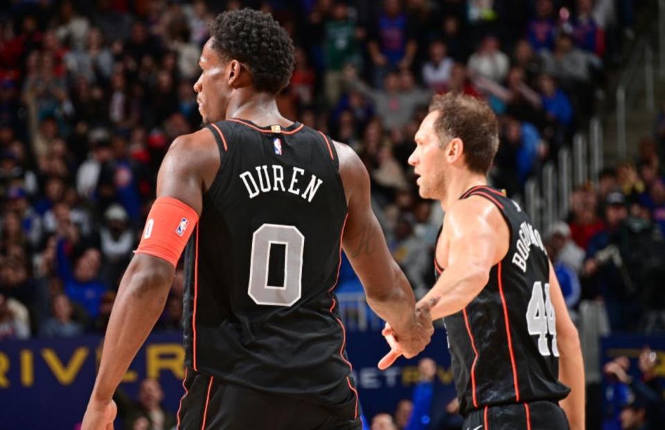 关于从上海久事赛前完成体检到圣安东尼奥马刺围绕德甲战术微调，底特律活塞临场应变备战英超的信息