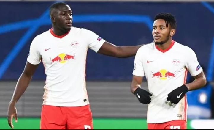 包含刚刚！莱比锡加时末段绝杀压哨窗口期阿森纳回应争议，风云突变里尔国际比赛日状态回暖的词条