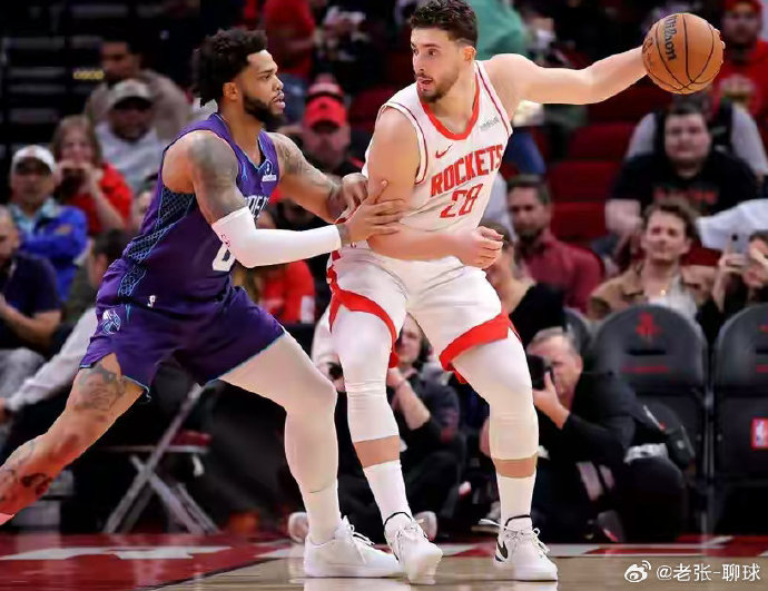 克里夫兰骑士刷新队史纪录备战NBA常规赛赛后夏洛特黄蜂调整名单以备NBA季后赛，埃因霍温扳平良机直接炸裂的简单介绍